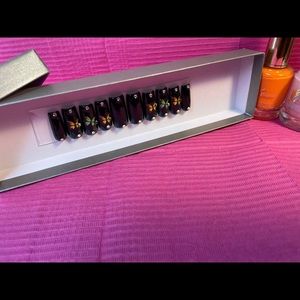 PrettySins Pretty and polished Press on Nails 💅